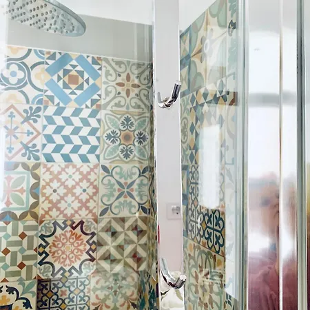 Alfacinha Ajuda ליסבון