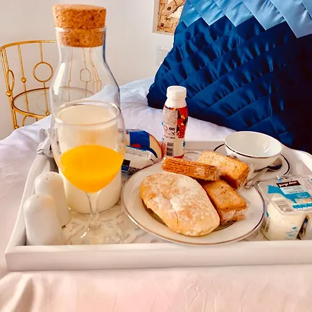 アパート Alfacinha Ajuda