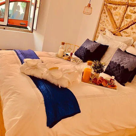 Alfacinha Ajuda ליסבון