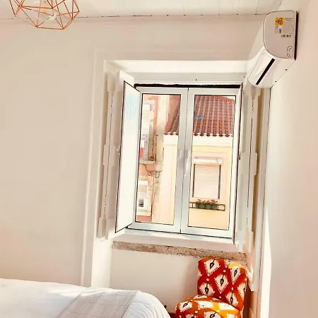 Alfacinha Ajuda * リスボン