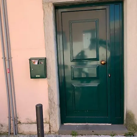 דירה Alfacinha Ajuda *