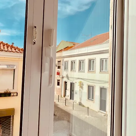 Apartamento Alfacinha Ajuda